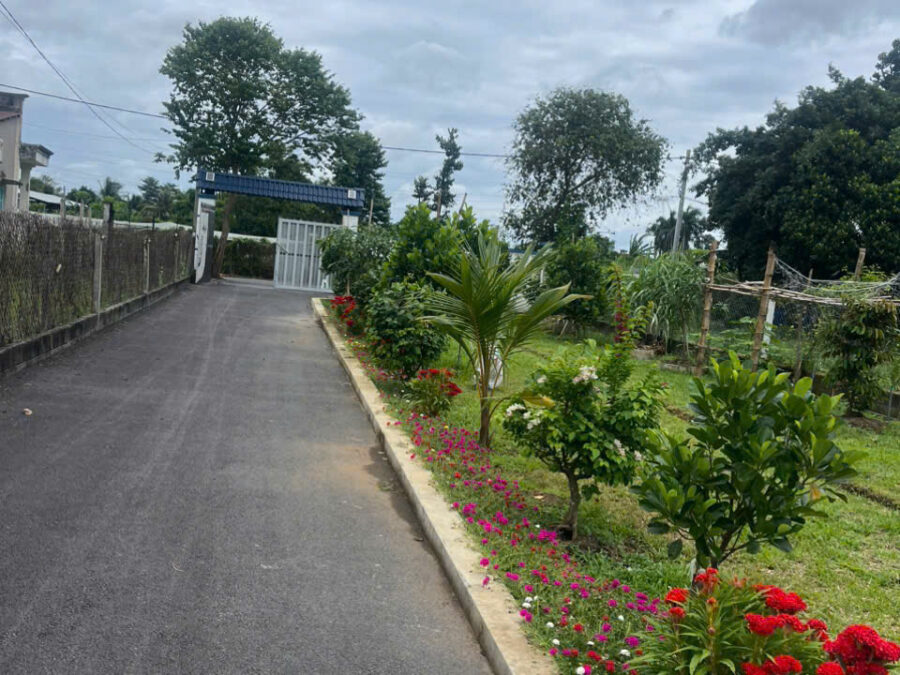 BÁN NHÀ VƯỜN CỦ CHI – TÂN THÔNG HỘI  DTCN 790m² - THỔ CƯ 65,5m² - NHÀ HOÀN CÔNG - ĐƯỜNG NHỰA